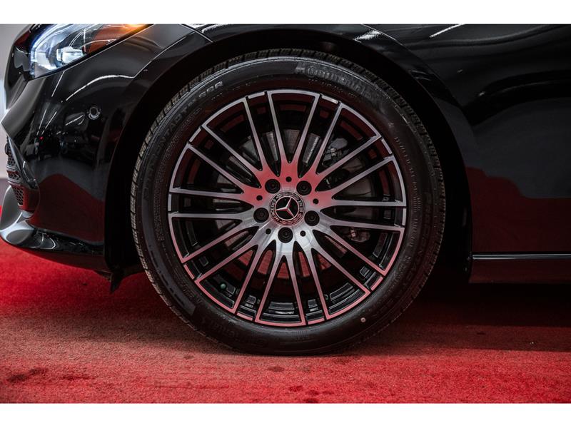 mercedes-benz C300 2022 - 4