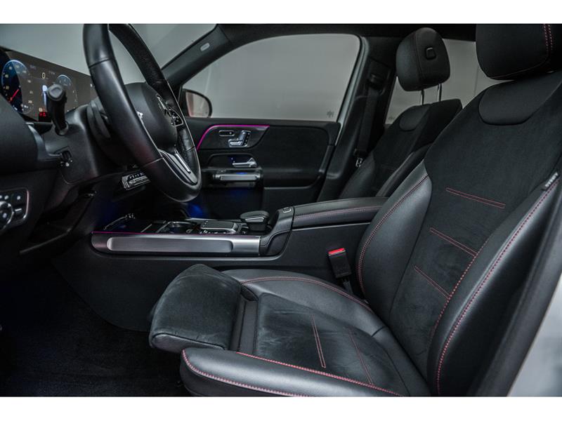 mercedes-benz GLB250 2023 - 13