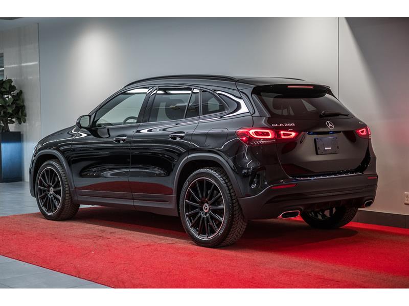 mercedes-benz GLA250 2023 - 6
