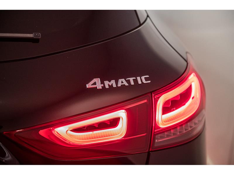 mercedes-benz GLA250 2023 - 9