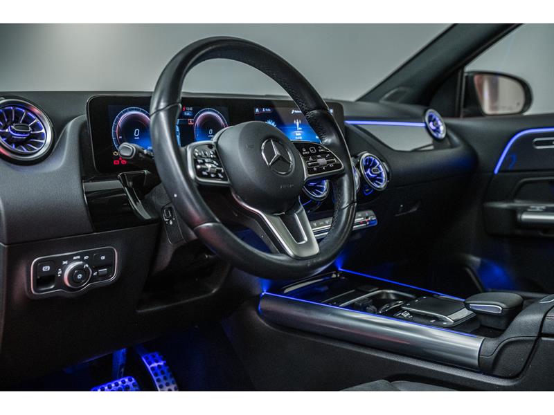 mercedes-benz GLA250 2023 - 14