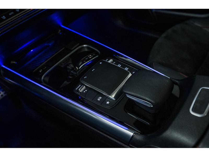 mercedes-benz GLA250 2023 - 22