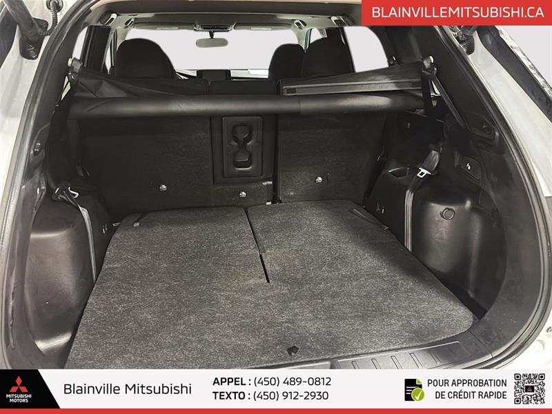 mitsubishi Outlander 2024 - 9