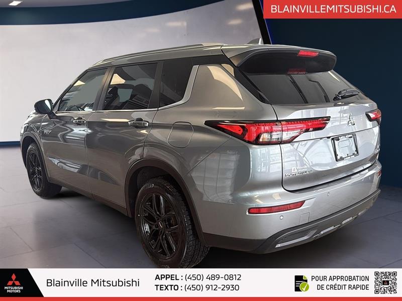 mitsubishi Outlander PHEV 2023 - 3