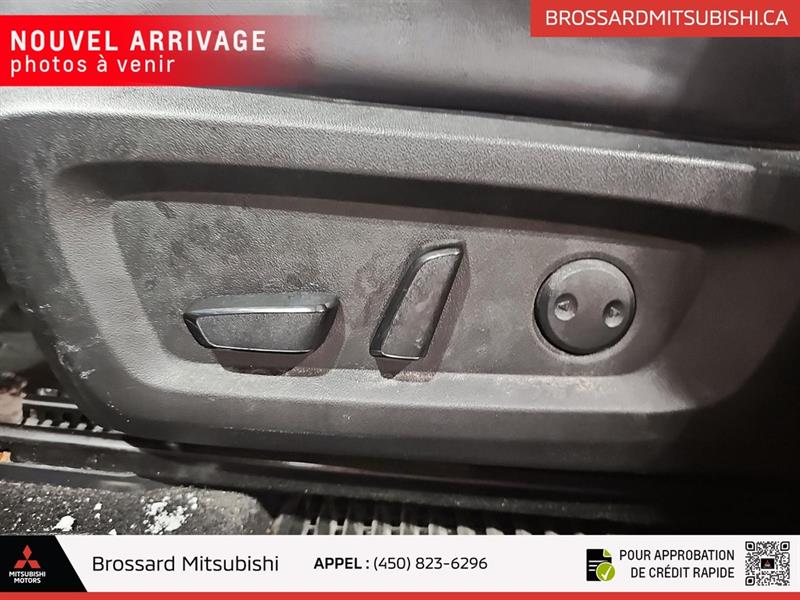 mitsubishi Outlander 2022 - 11