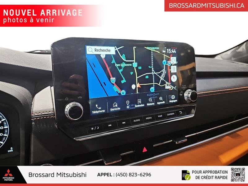 mitsubishi Outlander 2022 - 14