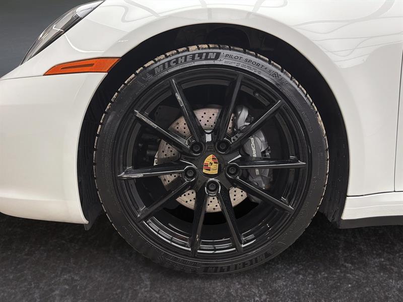 porsche 911 2021 - 14