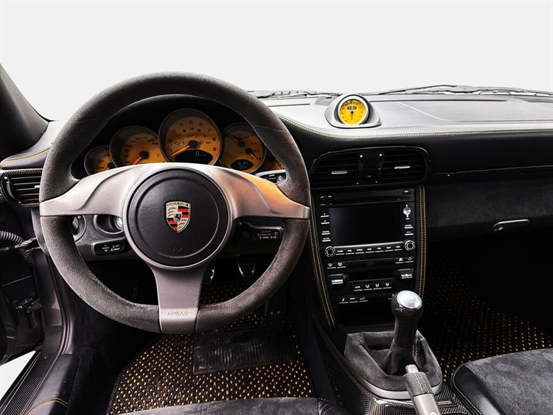 porsche 911 2010 - 15