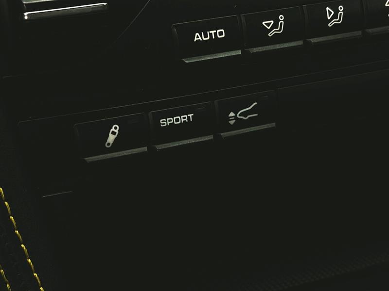 porsche 911 2010 - 25