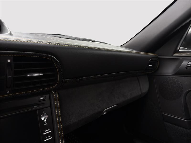 porsche 911 2010 - 27