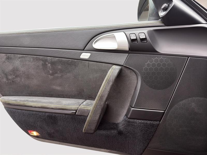 porsche 911 2010 - 31