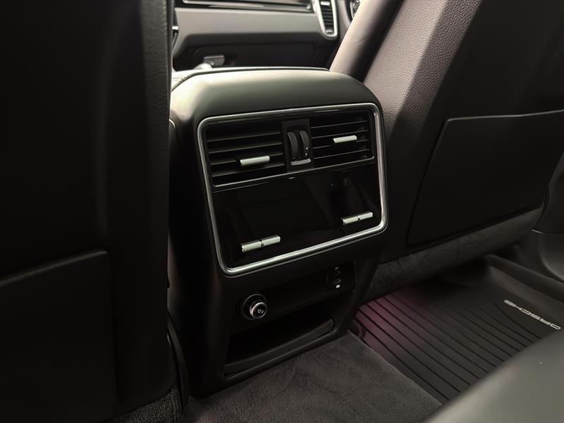 porsche Cayenne 2020 - 25