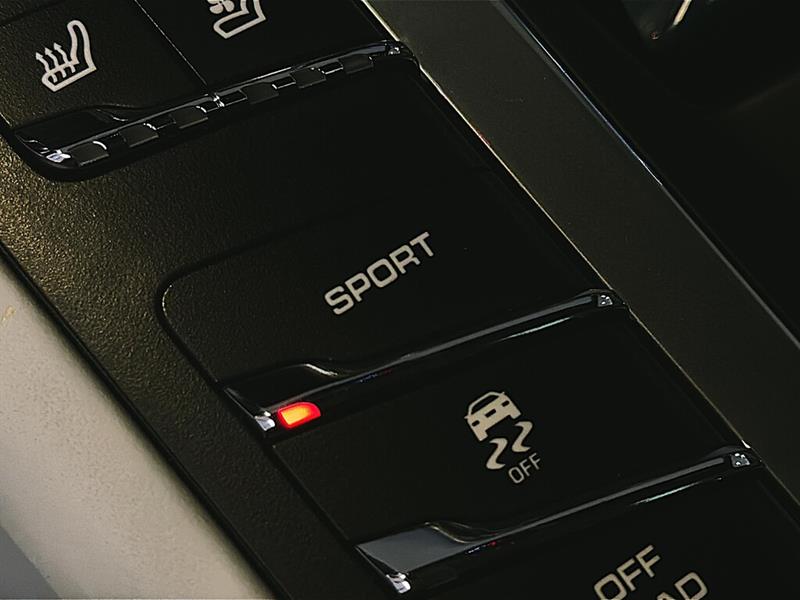 porsche Macan 2020 - 21