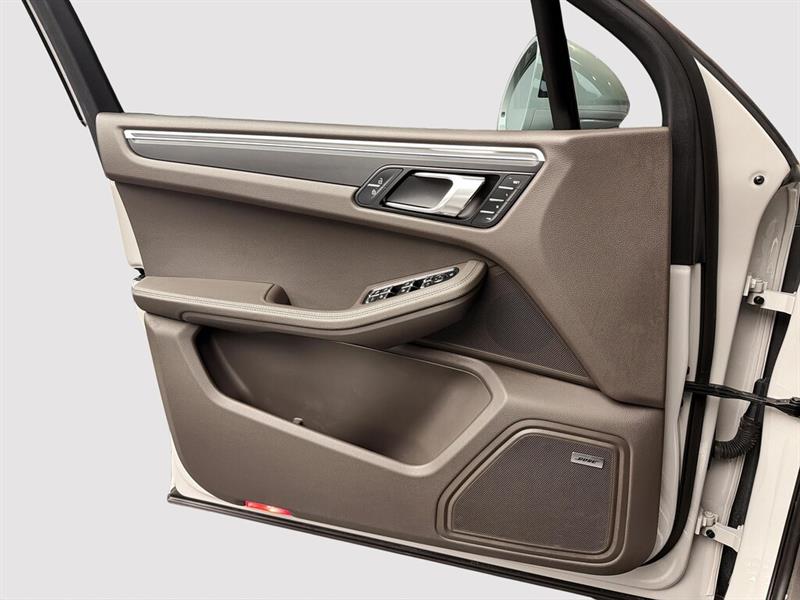 porsche Macan 2023 - 29