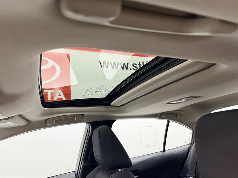 toyota Corolla 2021 - 13