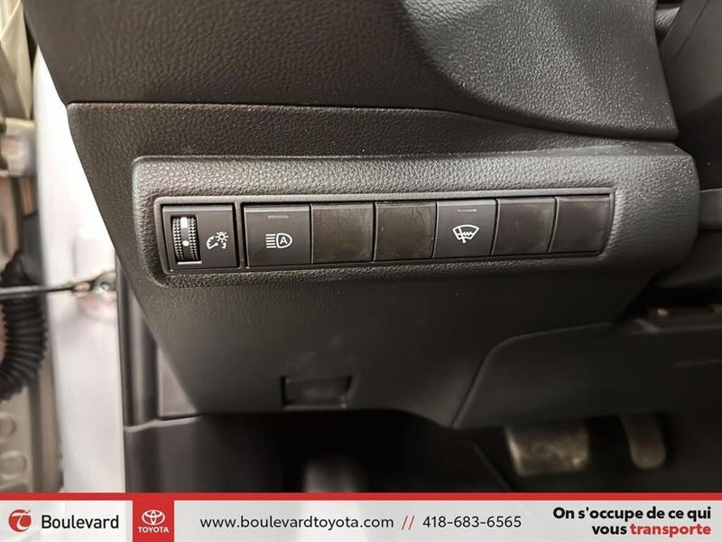 toyota Corolla 2021 - 11