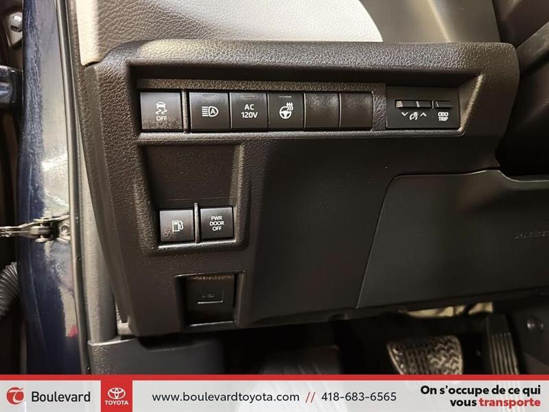 toyota Sienna 2025 - 26