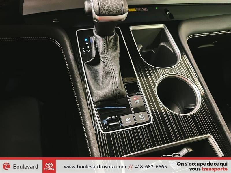 toyota Sienna 2025 - 37