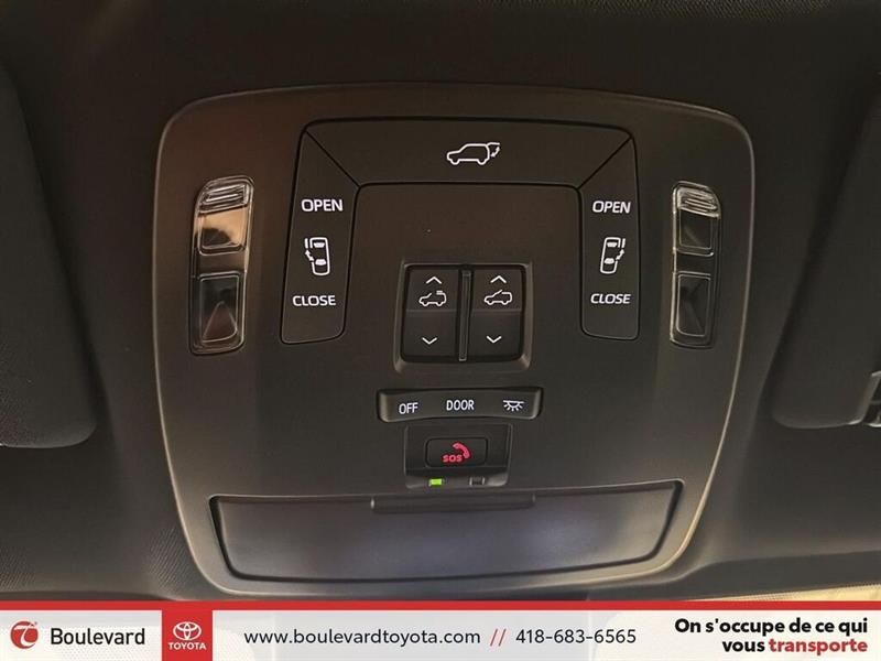 toyota Sienna 2025 - 38