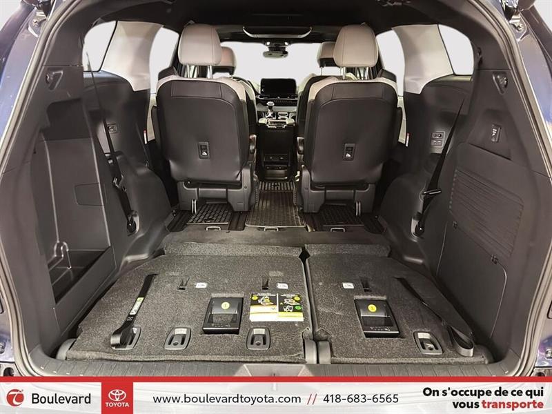 toyota Sienna 2025 - 56