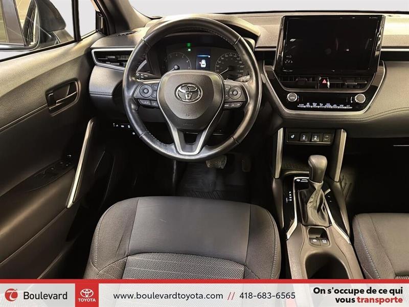 toyota Corolla Cross 2023 - 17
