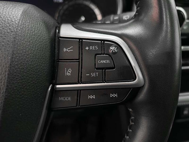 toyota Highlander 2022 - 16