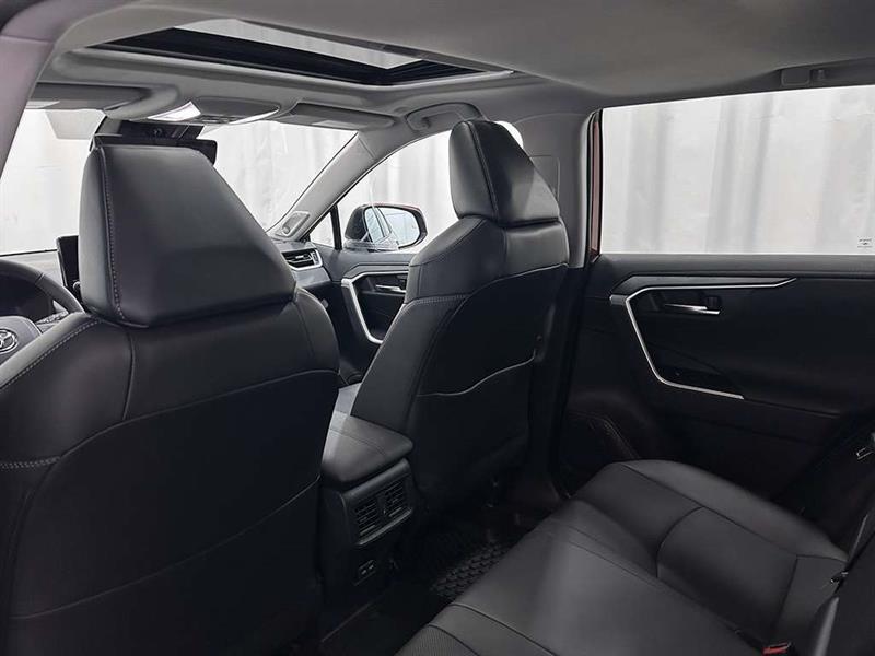 toyota RAV4 2023 - 25