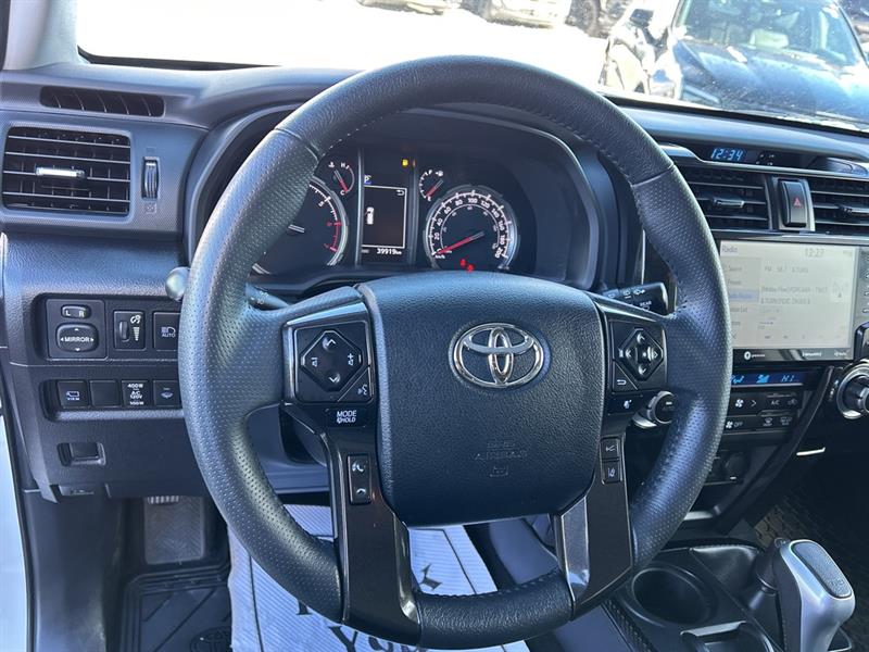 toyota 4Runner 2022 - 12