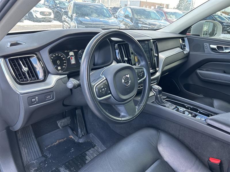 volvo XC60 2019 - 11