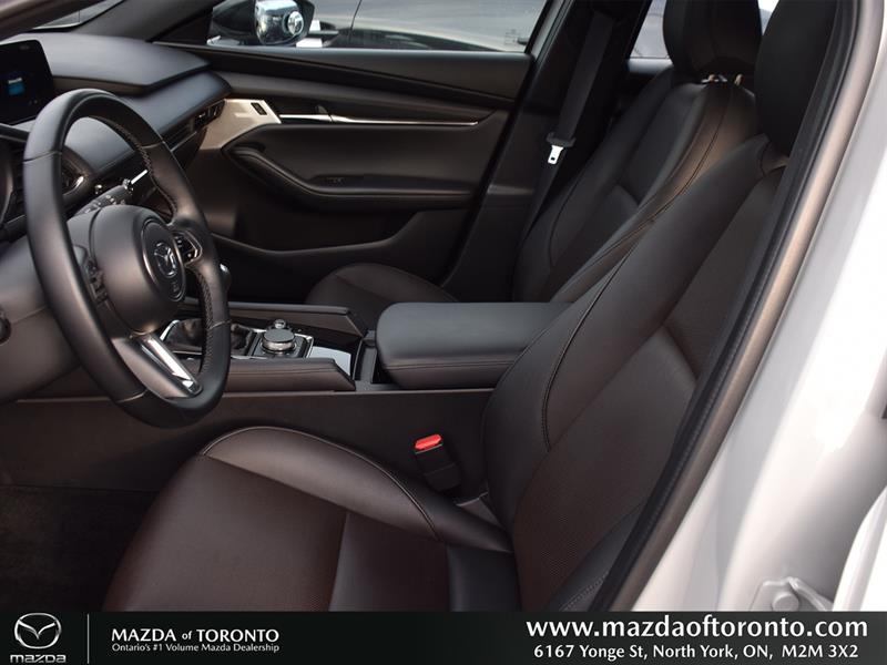 mazda Mazda3 Sport 2025 - 12