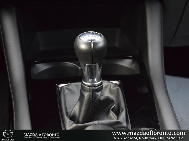 mazda Mazda3 Sport 2025 - 24