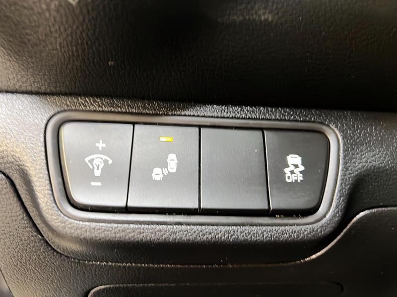 kia Forte5 2022 - 19