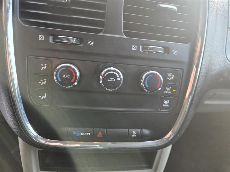 dodge Grand Caravan 2016 - 22