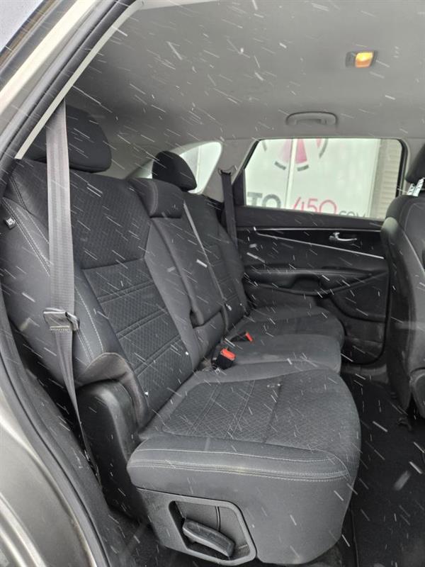 kia Sorento 2018 - 12