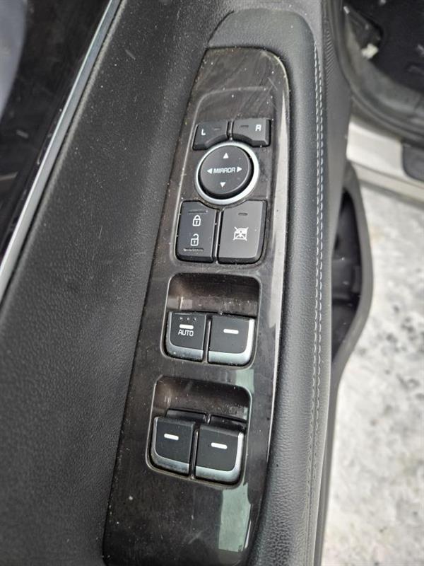 kia Sorento 2018 - 17