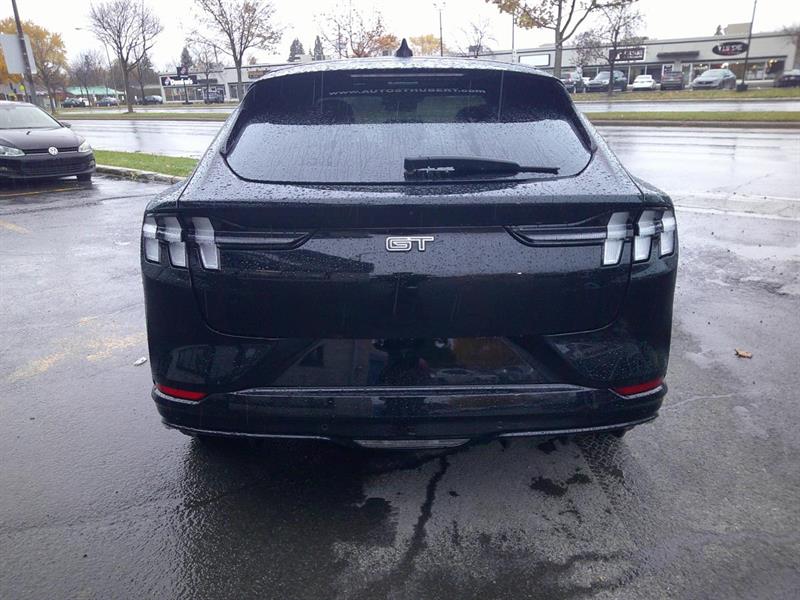 ford Mustang Mach-E 2022 - 4