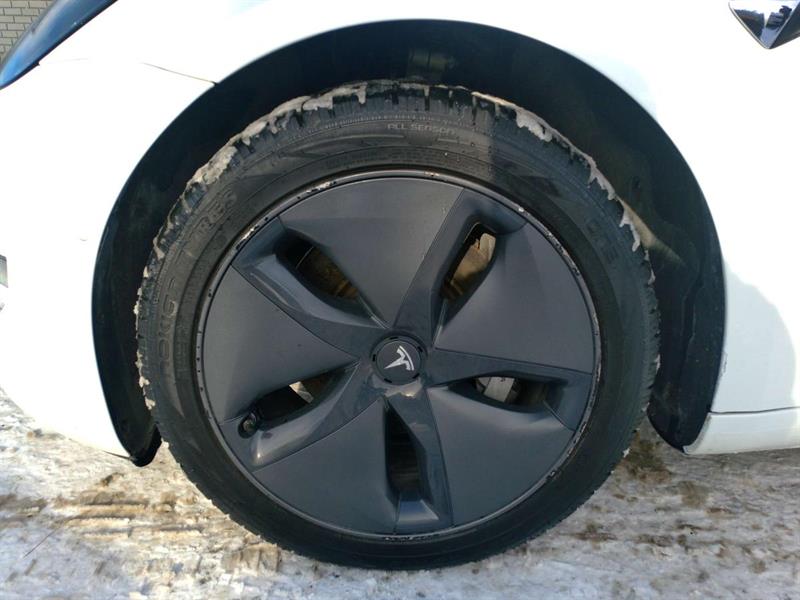 tesla Model 3 2019 - 9