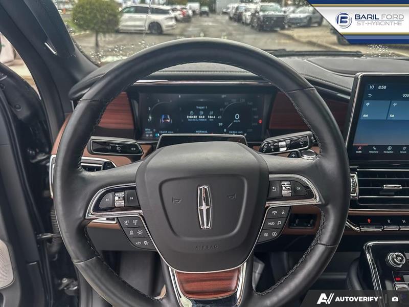 lincoln Navigator 2023 - 11