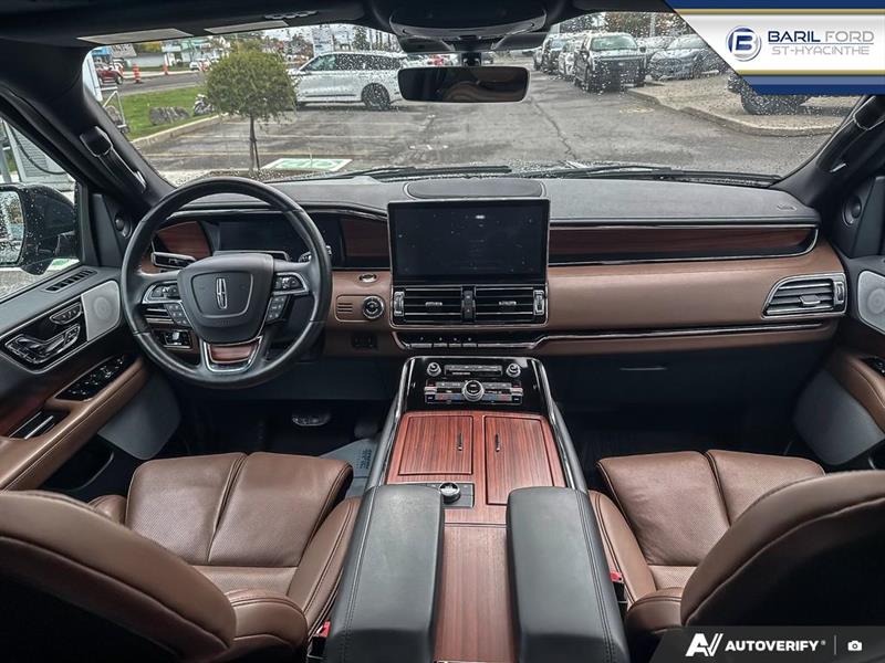 lincoln Navigator 2023 - 21