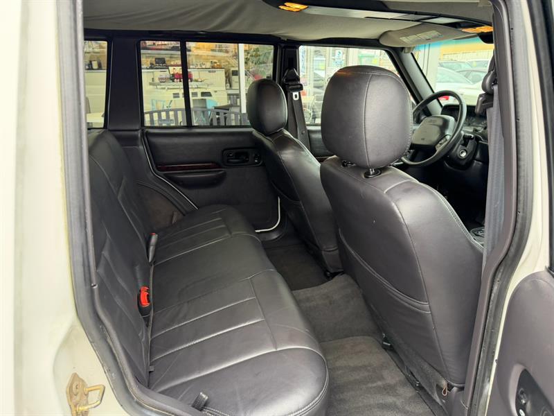 jeep Cherokee 2000 - 12