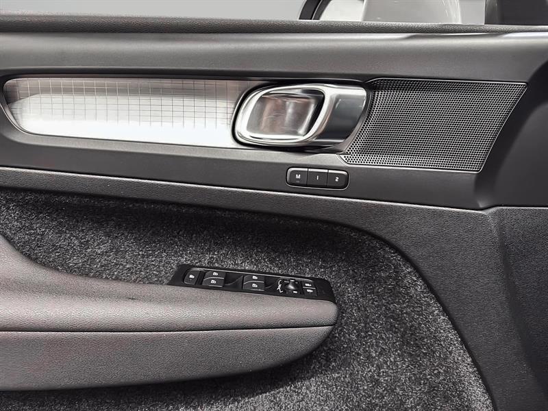 volvo XC40 2022 - 12