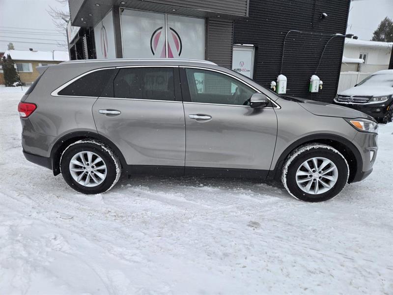 2018 Kia Sorento - Image 9