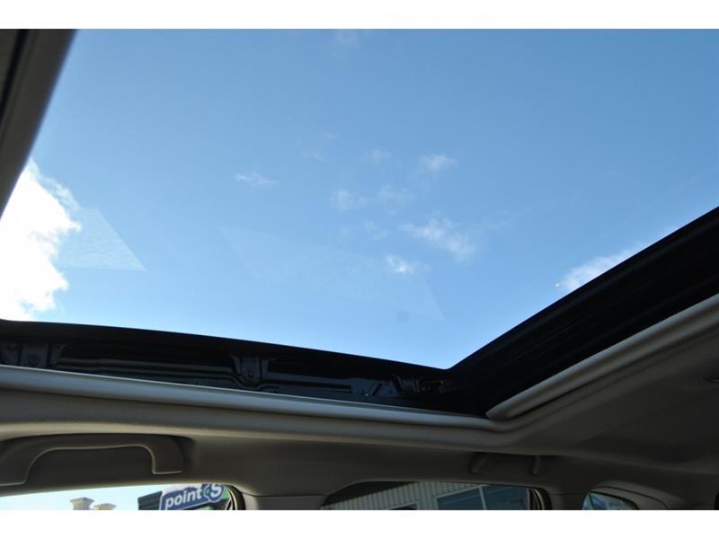 2017 Subaru Forester - Image 23