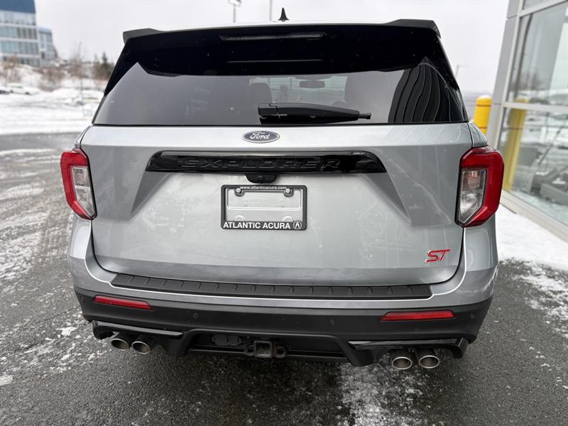 ford Explorer 2022 - 4