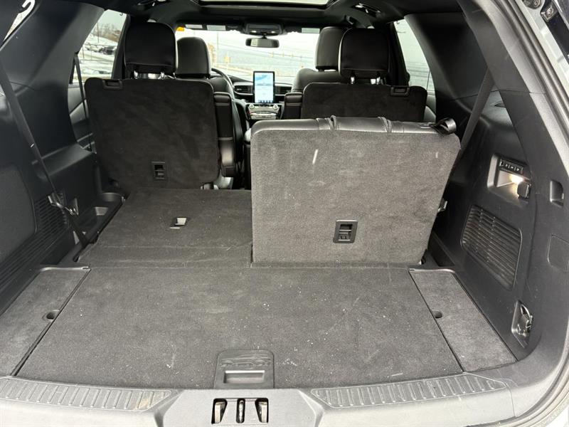 ford Explorer 2022 - 14