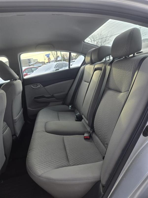 2015 Honda Civic - Image 12