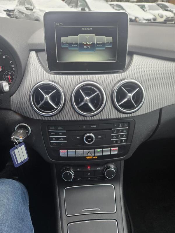 2015 Mercedes-Benz B-Class - Image 20