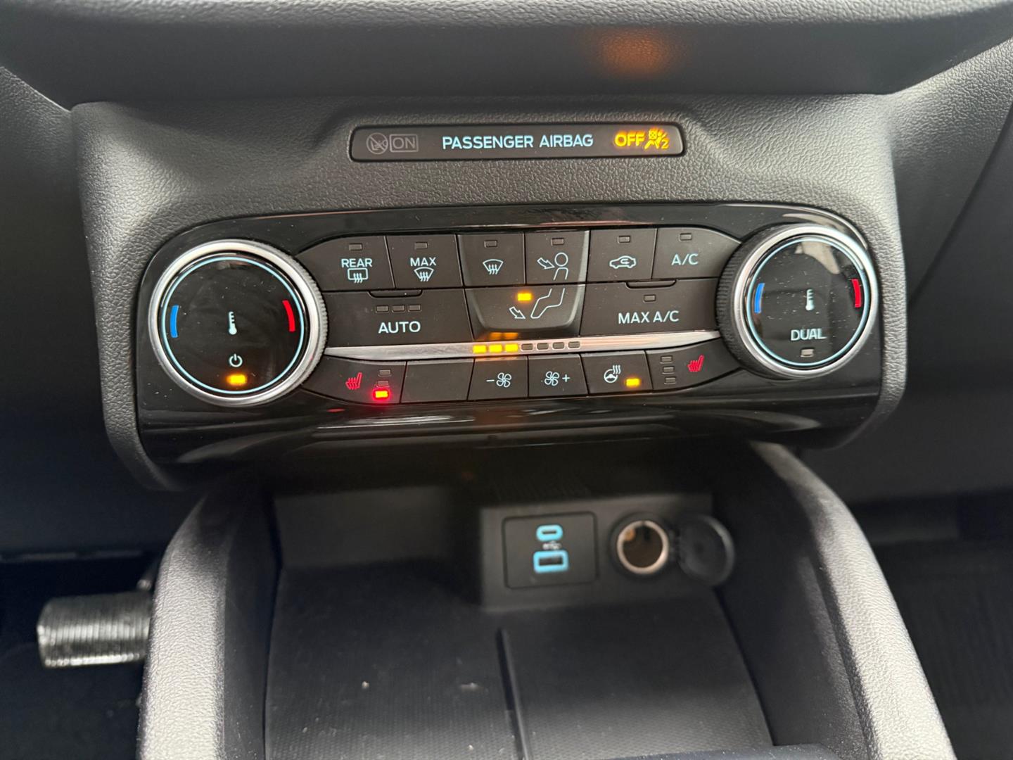ford Escape 2022 - 10