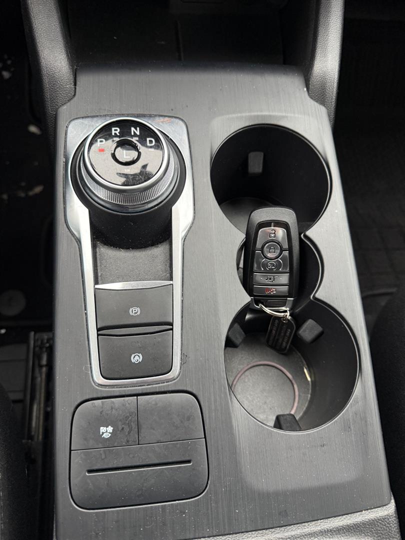 ford Escape 2022 - 11