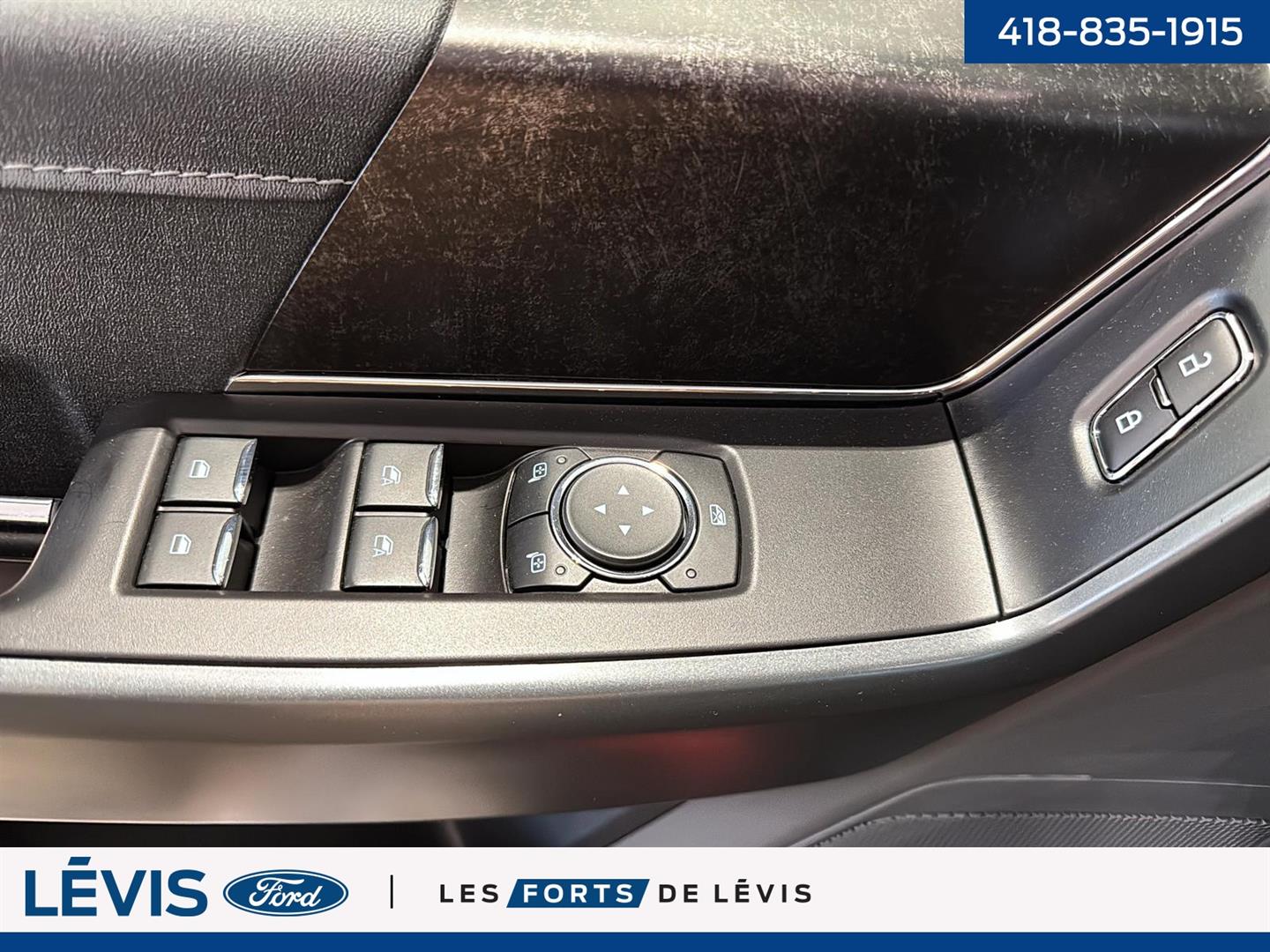 ford F-150 Lightning 2024 - 13
